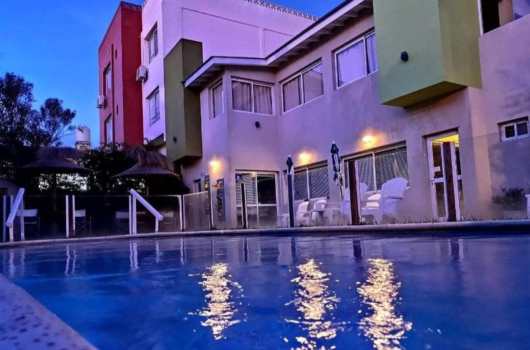 Hostería Magnolia Villa Gesell Exterior foto